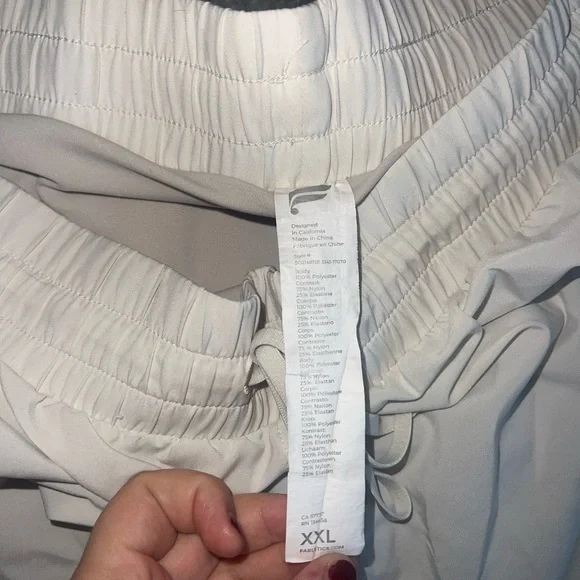 Fabletics White Athletic Shorts - Picture 4 of 9